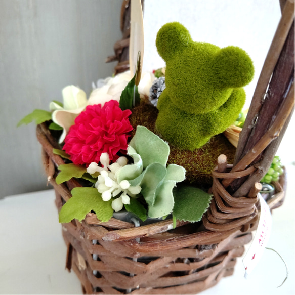 【母の日】Garden Bear basket arrangement ♡ 3枚目の画像