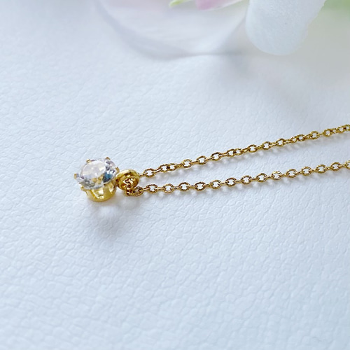 極上ひと粒 ブラジル産ホワイトトパーズのネックレス -Over the