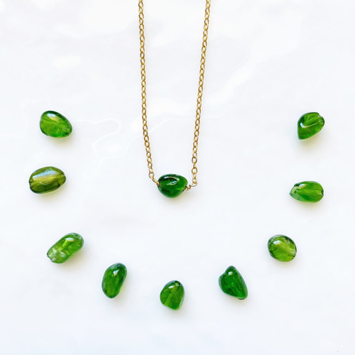 緑の光 クロムダイオプサイトの欠片ネックレス -Olivia- ネックレス