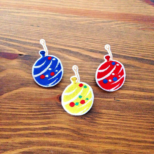 刺繍ブローチ 「ヨーヨー」 ブローチ teku-teku 通販 2490970