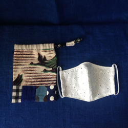 鶴柄パッチワーク巾着袋と綿レースお花柄マスクセット　1点もの 1枚目の画像