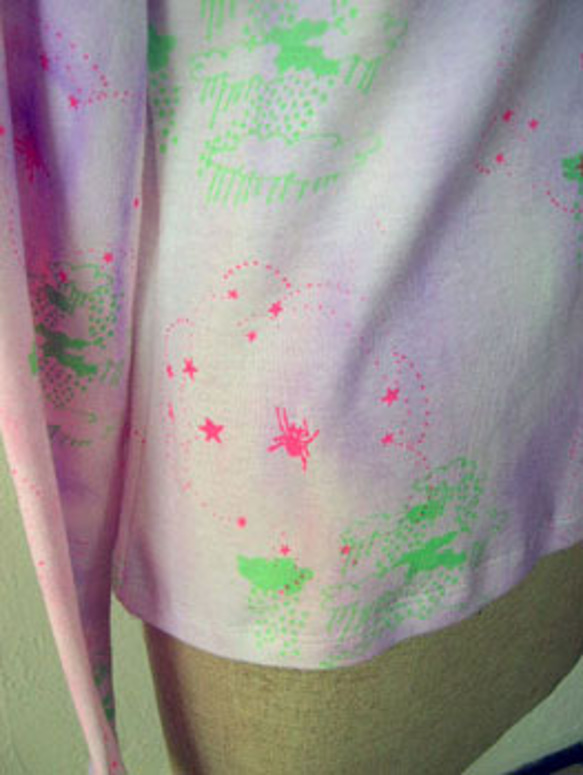 ハンドプリント星とくもと雨柄長袖　Tシャツ 4枚目の画像