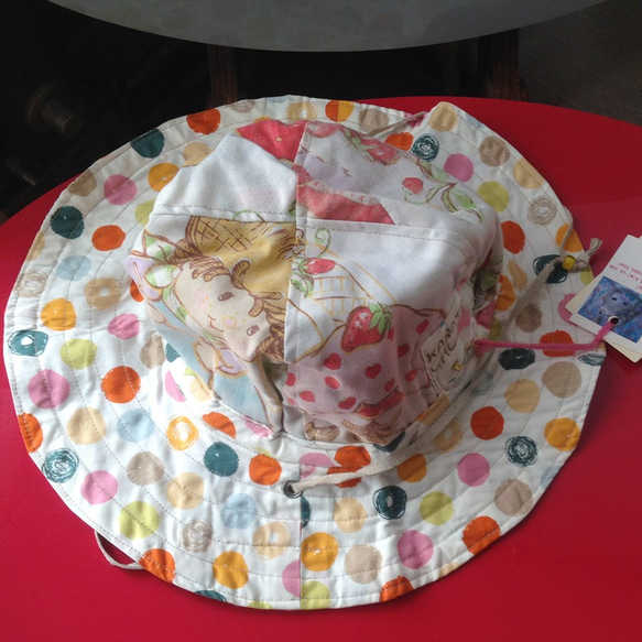 セール！リバーシブルパッチワーク帽子ストロベリーショートケーキ 7枚目の画像