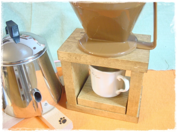 Wood Coffee Dripper Stand (single) 1枚目の画像