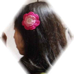 お花のヘアピン・ピンク 1枚目の画像