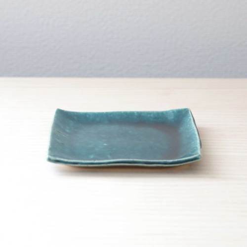 藍織部釉の四方小皿 小皿 TSUCHI-HANAKI 通販 12368658｜Creema