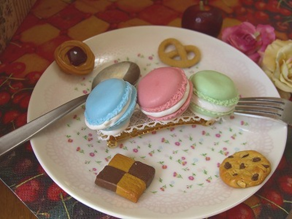 じゃれねこチャンとマカロン ヘアクリップ じゃれねこチャンとマカロン