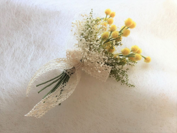 卒業式＆入学式2025】ミモザとかすみ草の花束風コサージュ コサージュ  