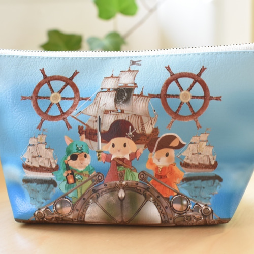 うさぎ柄の三角ポーチ（パイレーツ） ポーチ Yumiko Kobayashi 通販