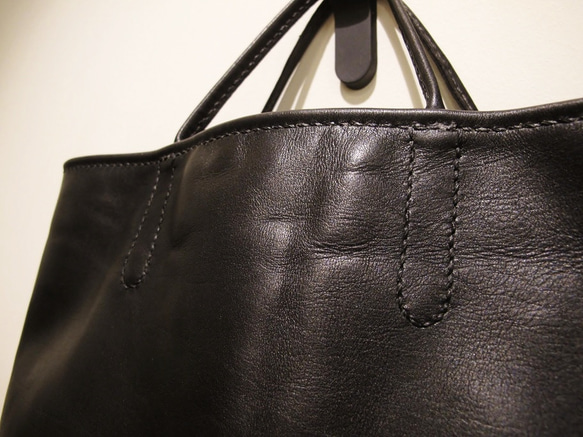 hand stitch + black leather tote bag 4枚目の画像