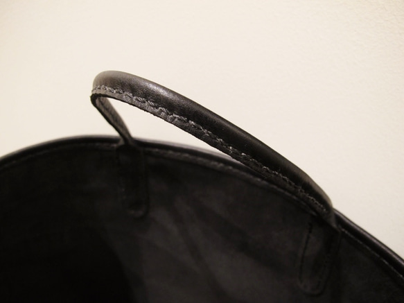 hand stitch + black leather tote bag 5枚目の画像