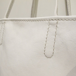 hand stitch + white leather tote bag 4枚目の画像