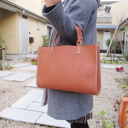 hand stitch + knitting straps umber leather tote bag 3枚目の画像