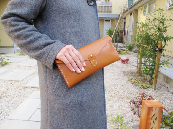 hand stitch + umber leather clutch bag 2枚目の画像