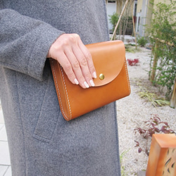 hand stitch + umber leather square clutch bag 3枚目の画像