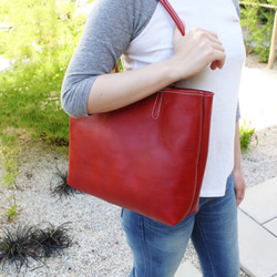 hand stitch + red leather tote bag 2枚目の画像