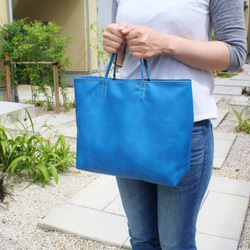 hand stitch + blue leather tote bag 3枚目の画像