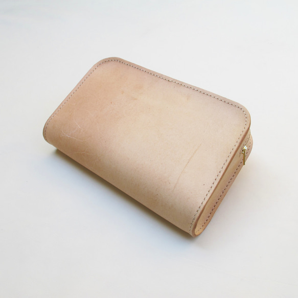 hand stitch + natural leather zip clutch bag 1枚目の画像