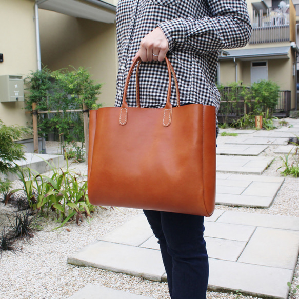 hand stitch + umber leather tote bag 2枚目の画像