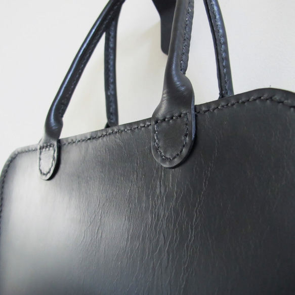 hand stitch +black leather zip hand bag 9枚目の画像