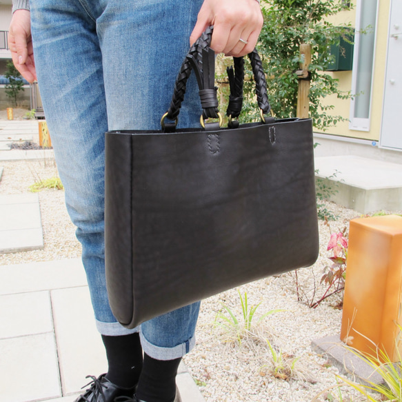 hand stitch + knitting straps black leather tote bag 3枚目の画像