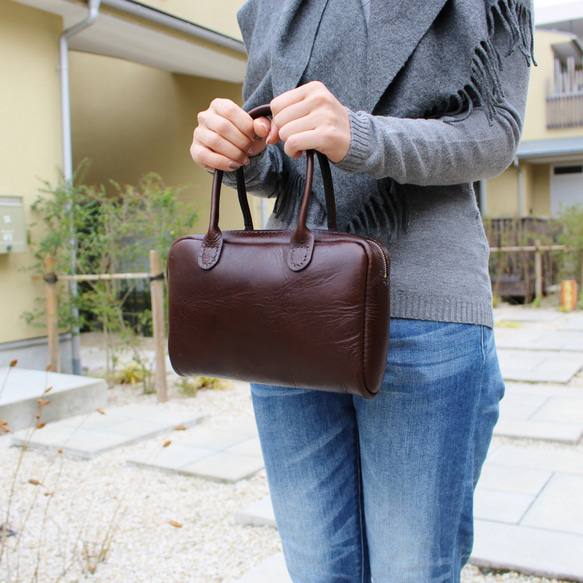 hand stitch + dark brown leather zip hand bag inner sewing 3枚目の画像