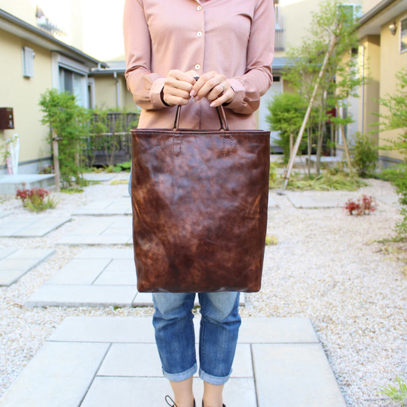 hand stitch + antique dark brown leather tote bag 2枚目の画像