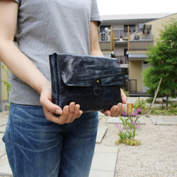 hand stitch + antique navy leather clutch bag 4枚目の画像