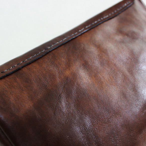 hand stitch + antique dark brown leather clutch bag 2 9枚目の画像