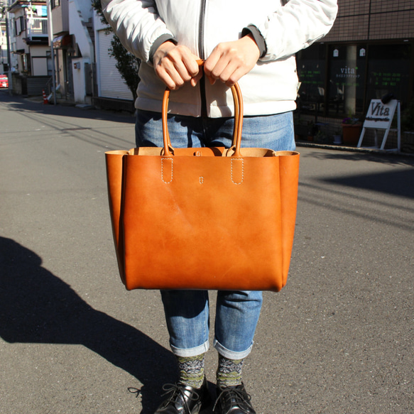 hand stitch + umber leather tote bag 2枚目の画像