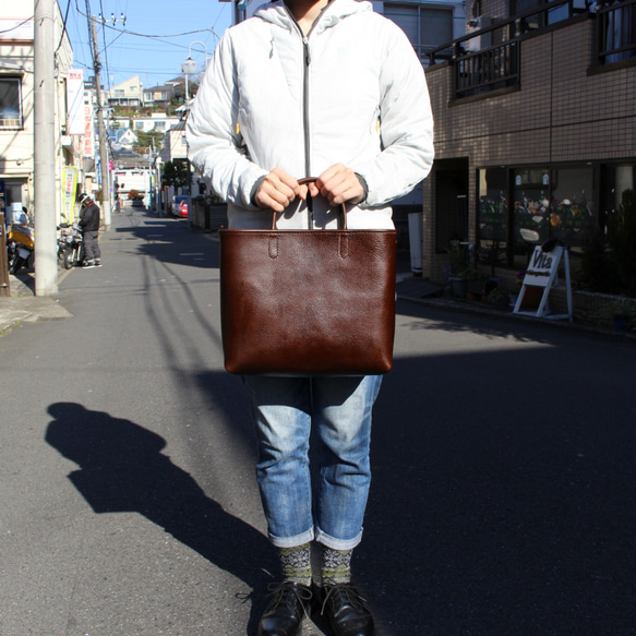 hand stitch + dark brown leather tote bag 2枚目の画像