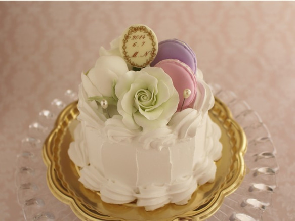 ラデュレカラーのケーキ型リングピロー 1枚目の画像
