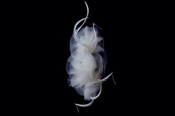 HEADDRESS - Tulle roses with feathers headdress / WEDDING