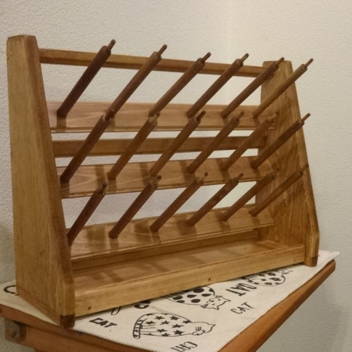 糸立てスタンド コンパクト 業務用ミシン糸巻き専用 壁掛けラック