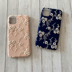 新色追加♡アンティーク小花刺繍レース　iPhoneケース 2枚目の画像