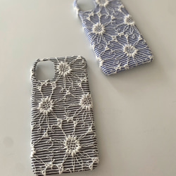 可憐なフラワーボーダーレース　iPhoneケース 2枚目の画像