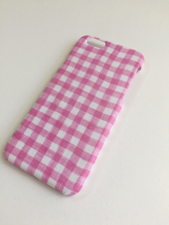 ピンクのギンガムチェックiPhoneケース 2枚目の画像