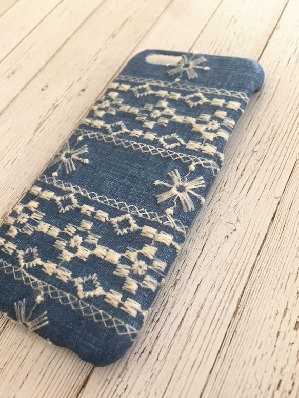 インディゴ刺繍レース iPhoneケース 5枚目の画像