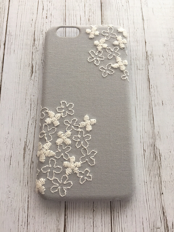 刺繍の紫陽花 iPhoneケース 2枚目の画像