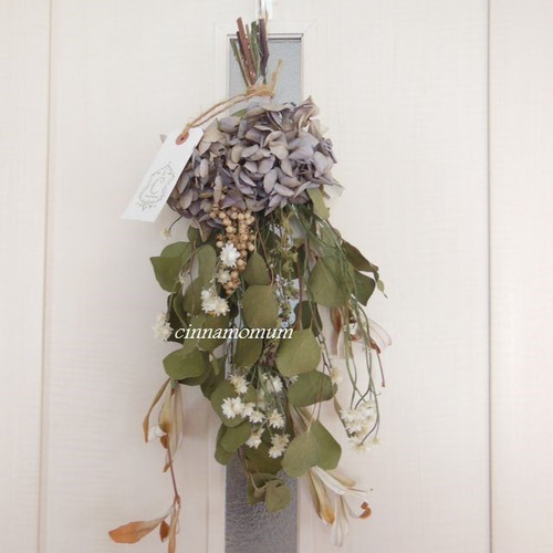 ドライフラワーリース　ドライフラワースワッグ　紫陽花　あじさい　ユーカリ ドライフラワーリース ドライフラワースワッグ 紫陽花 あ