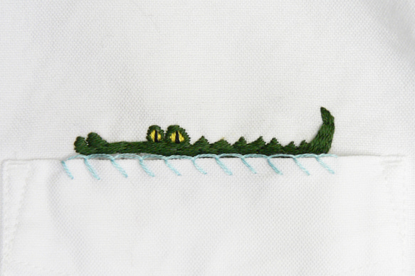 鱷魚皮刺繡襯衫/長袖 第2張的照片