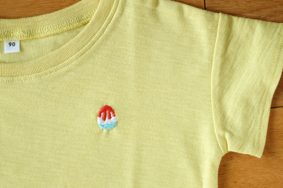 かき氷刺繍Tシャツ（子供用） 1枚目の画像
