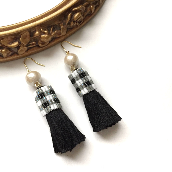 new♡gingham check × tassel earrings 1枚目の画像