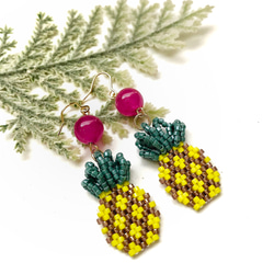 pineapple ×  earrings (yellow・pink) 1枚目の画像