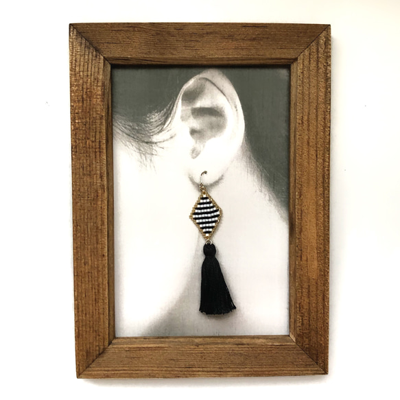 再販6♡ ◇tassel × border earrings◇(black) 2枚目の画像