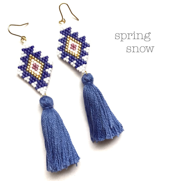 【再販】tassel ×native earrings(blue) 1枚目の画像