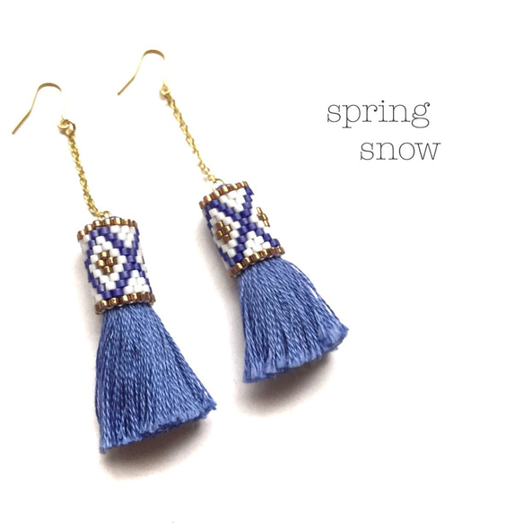 tassel × eariings（blue） 1枚目の画像