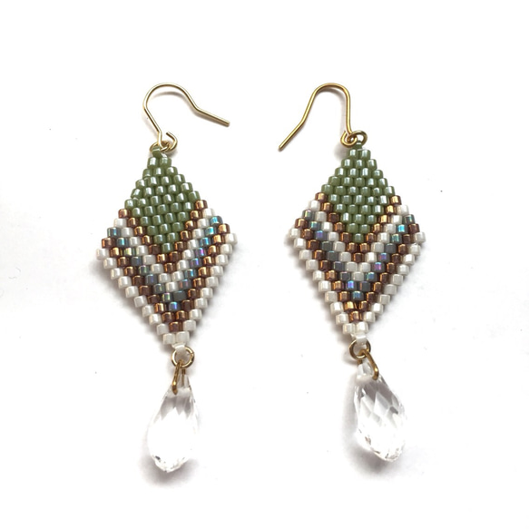 beads × earrings（khaki） 2枚目の画像