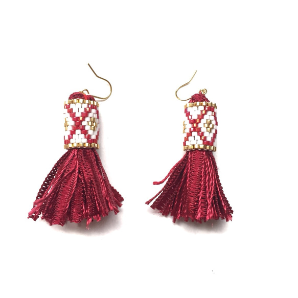 tassel × earrings （red） 2枚目の画像