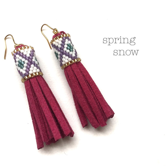 tassel × earrings（berry pink） 1枚目の画像